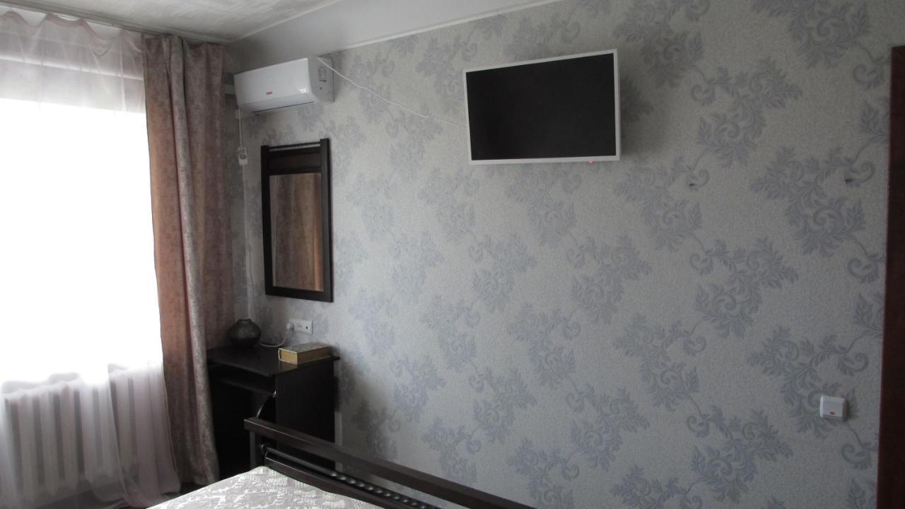 Ferienwohnung 3Х Комнатные Аппартаменты В Центре Жд Вокзал Poltawa Exterior foto